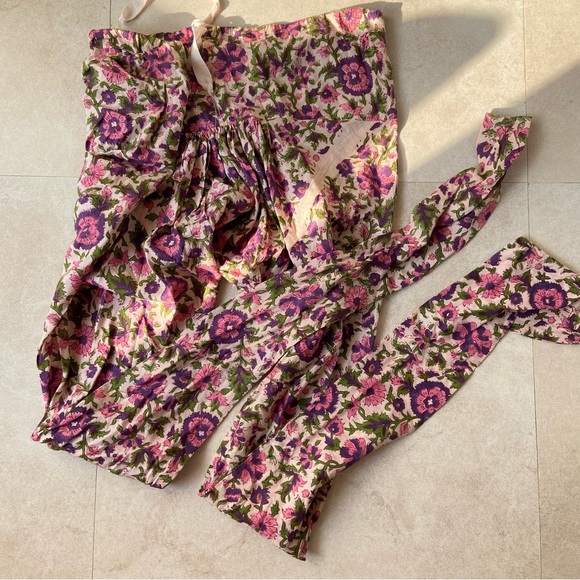 Silk Set - Kurta, Churidar, Dupatta - Picture 12 of 15